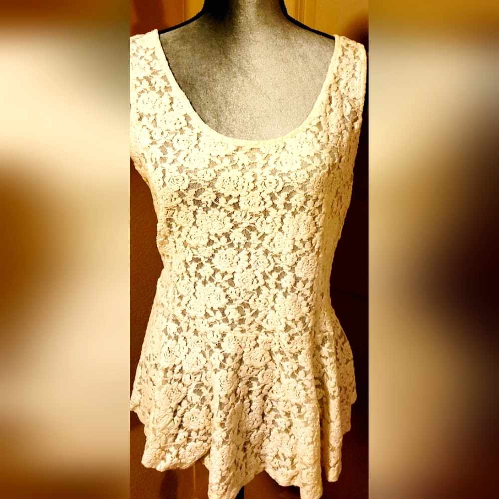 Ladies Off White Top